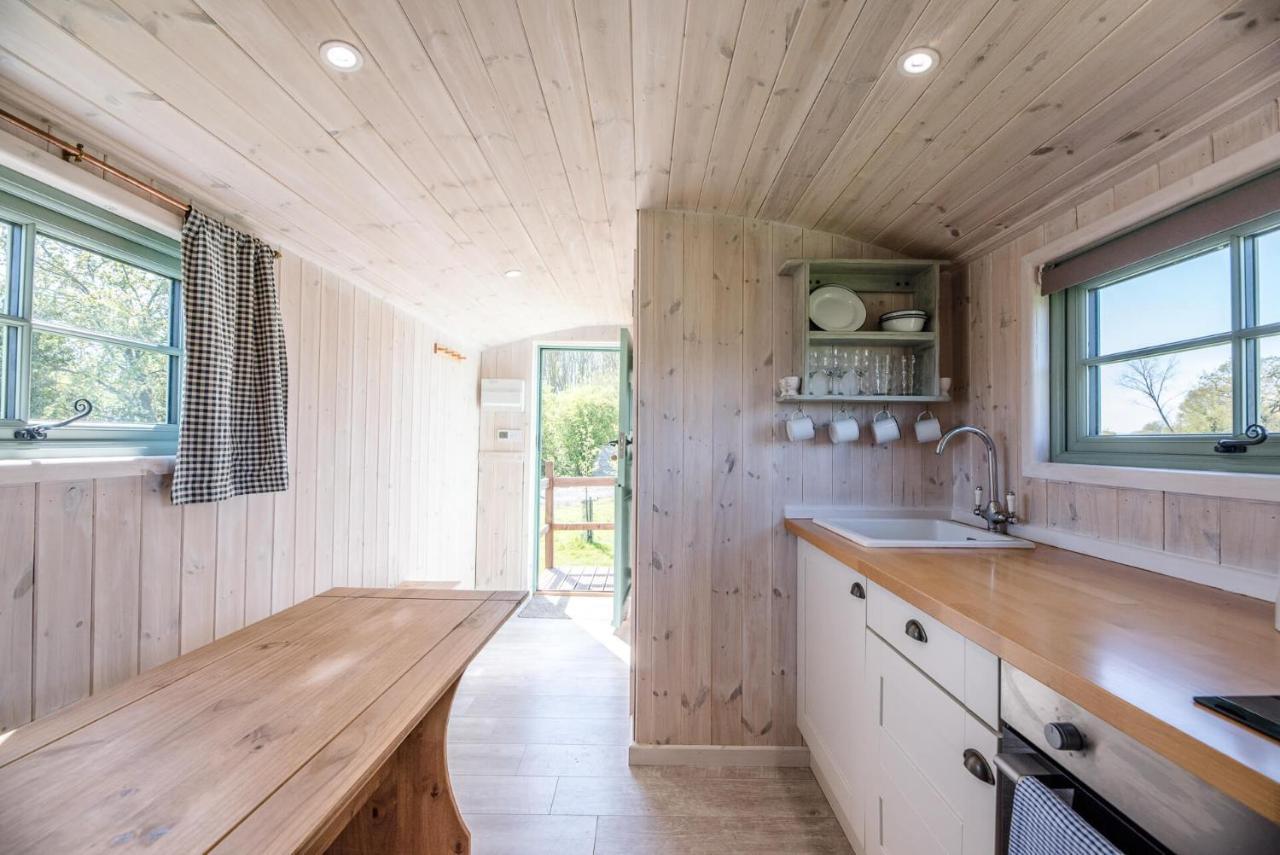 Honeysuckle Farm Holidays By Stay In Suffolk, Monk Soham Woodbridge Exterior photo